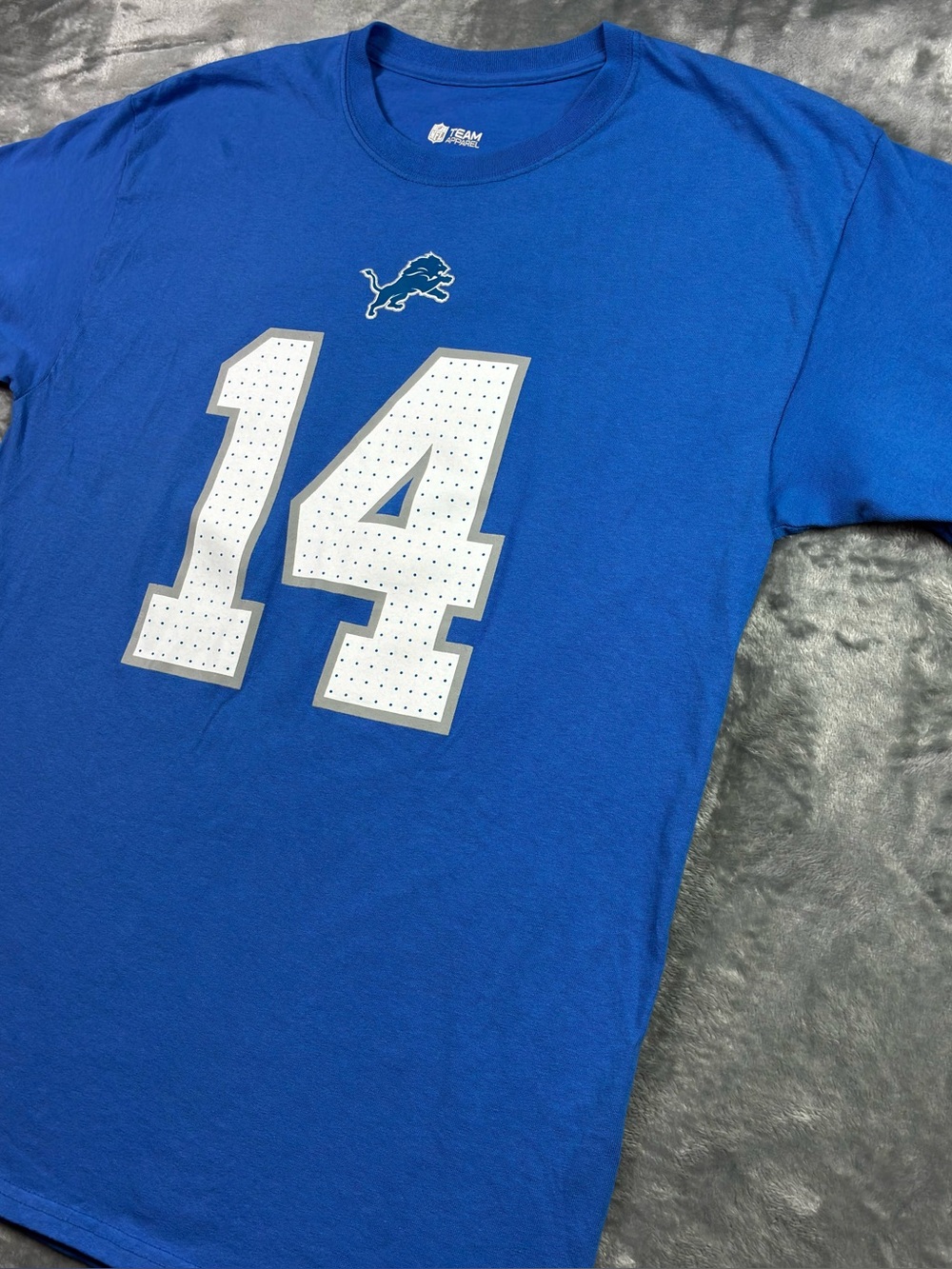 Detroit Lions Amon-Ra St. Brown #14 NFL Team Apparel Jersey T-Shirt Size Large